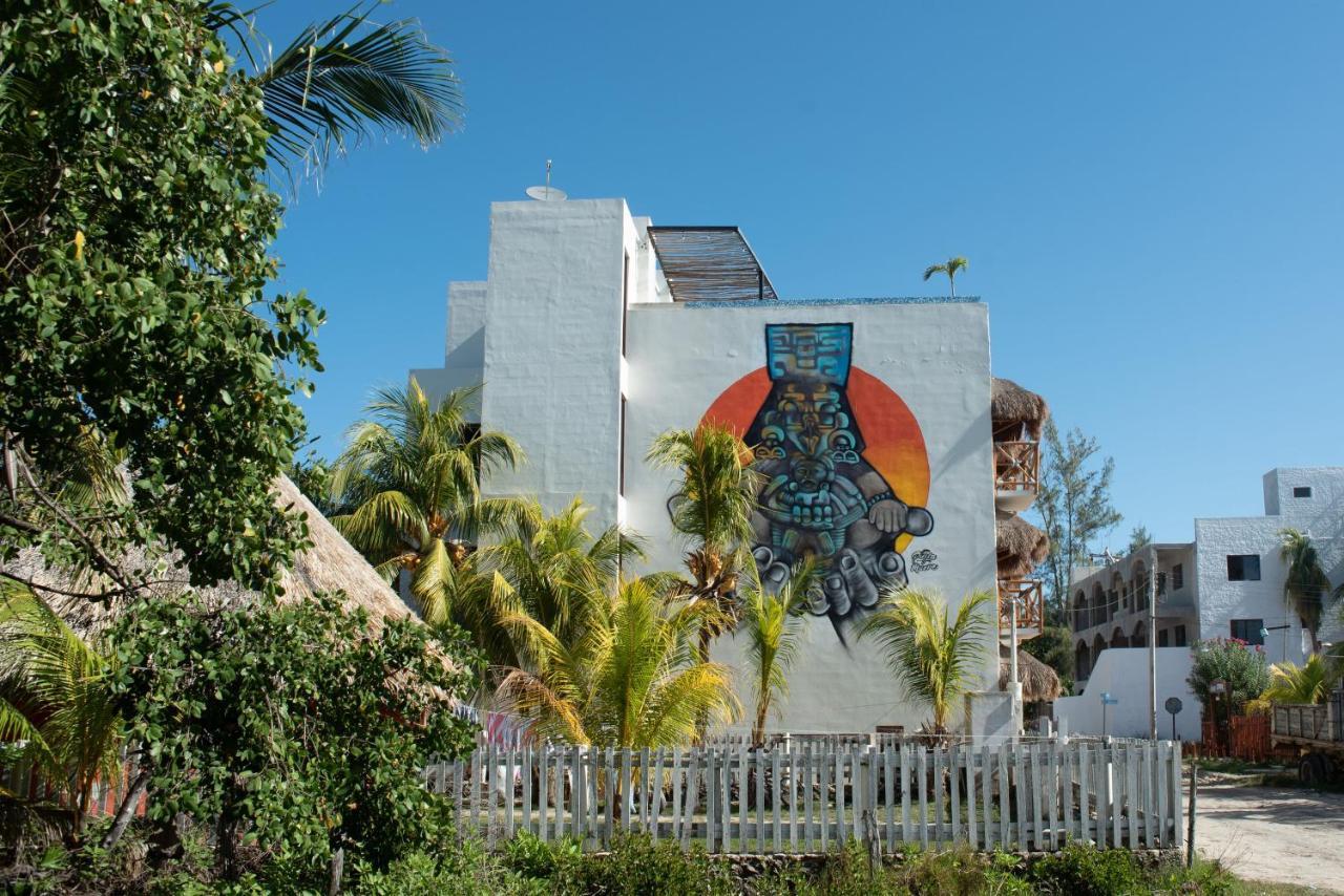 Hotel Mayari Holbox Eksteriør billede Mural in Tulum